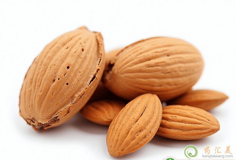 杏仁的營(yíng)養(yǎng)價(jià)值 杏仁的營(yíng)養(yǎng)價(jià)值