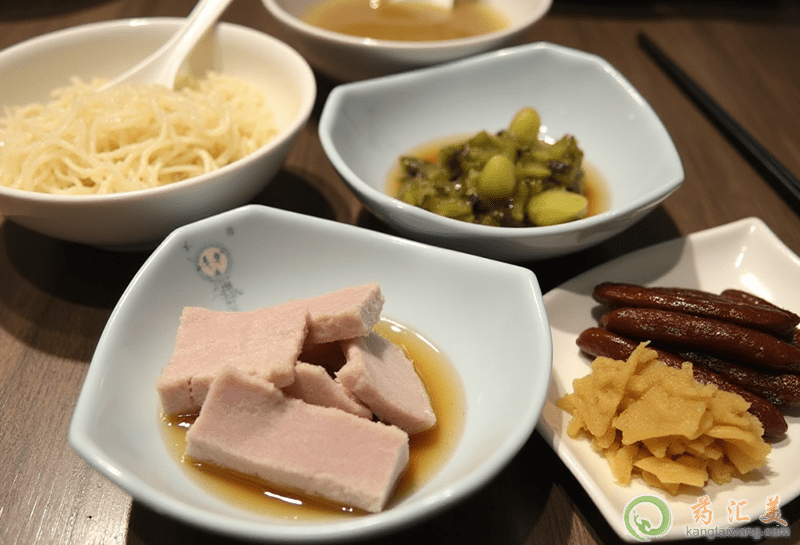 治白發(fā)多吃三種食物 治白發(fā)多吃三種食物